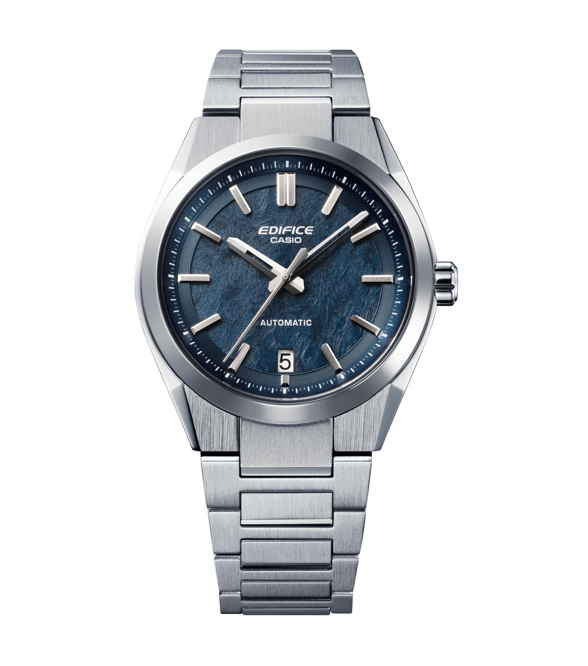Casio EFK-100D-2AEF – Zifferblatt mit Carbon-Look Casio EFK-100D-2AEF Zifferblatt mit Carbonstruktur und Datumsanzeige