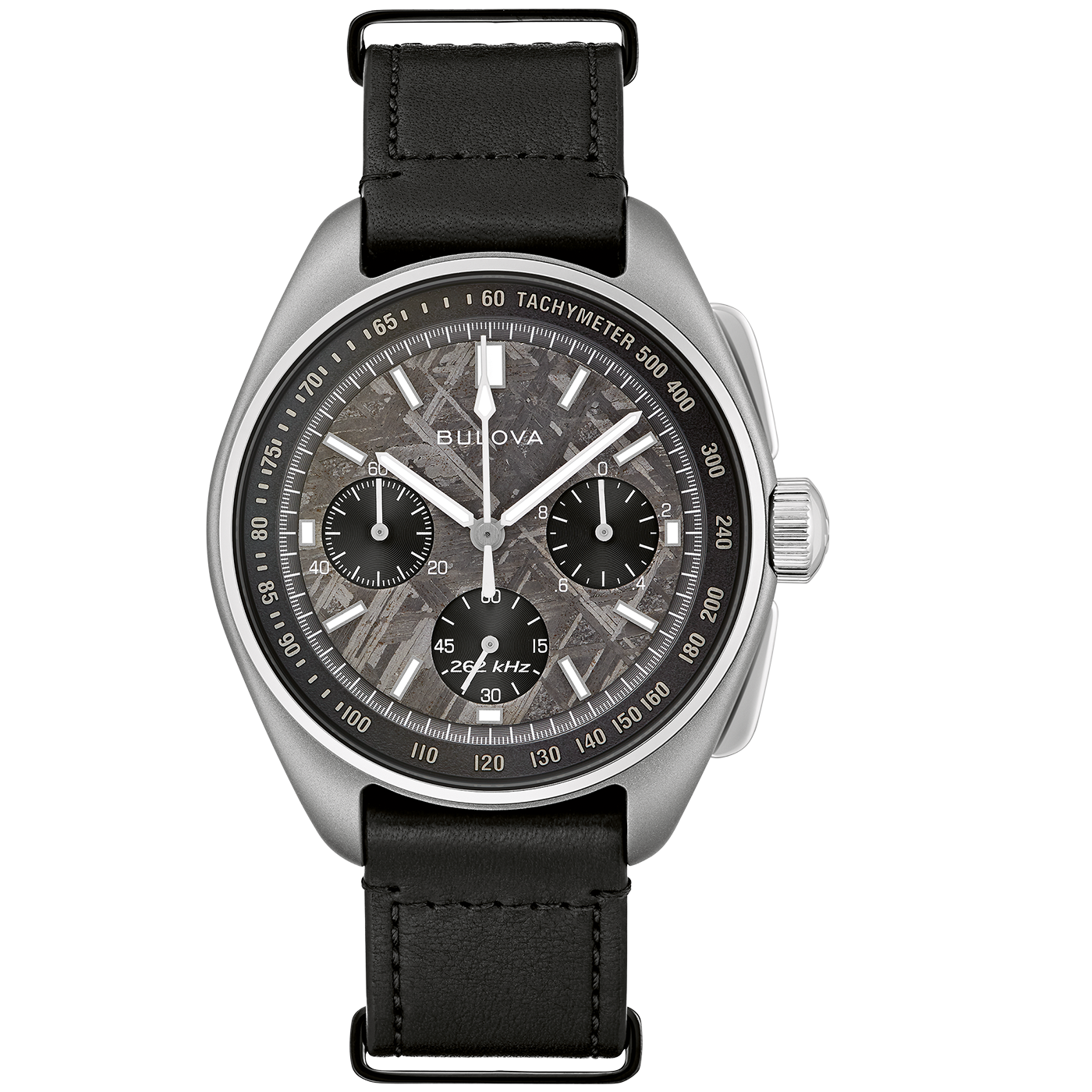 Bulova 96A312 – Eleganter Herren Chronograph mit grauem Zifferblatt aus echtem Meteoritengestein Bulova 96A312 – Eleganter Herren Chronograph mit grauem Zifferblatt aus echtem Meteoritengestein, Super Titanium™-Gehäuse mit verschraubtem Boden, Saphirglas, und schwarzem Lederarmband; limitierte Auflage von 5.000 Stück – erhältlich bei Juwelier Becher